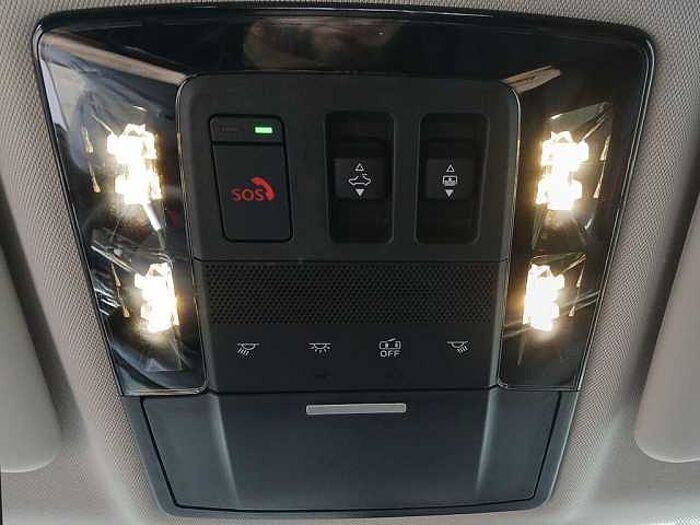 Mitsubishi Outlander 2.4i Plug-in-Hybrid Top