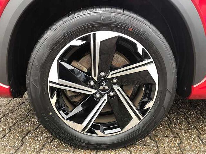 Mitsubishi Eclipse Cross 2.4i PHEV Select AWD