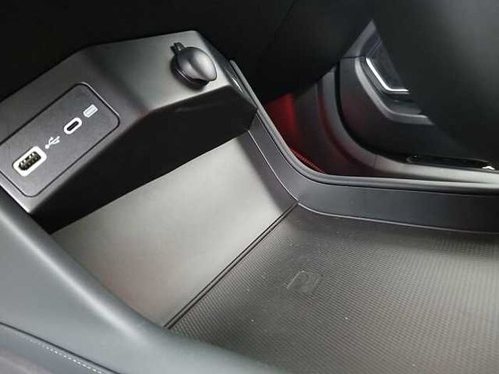 Great Wall Motor Wey 05 PHEV Premium AWD