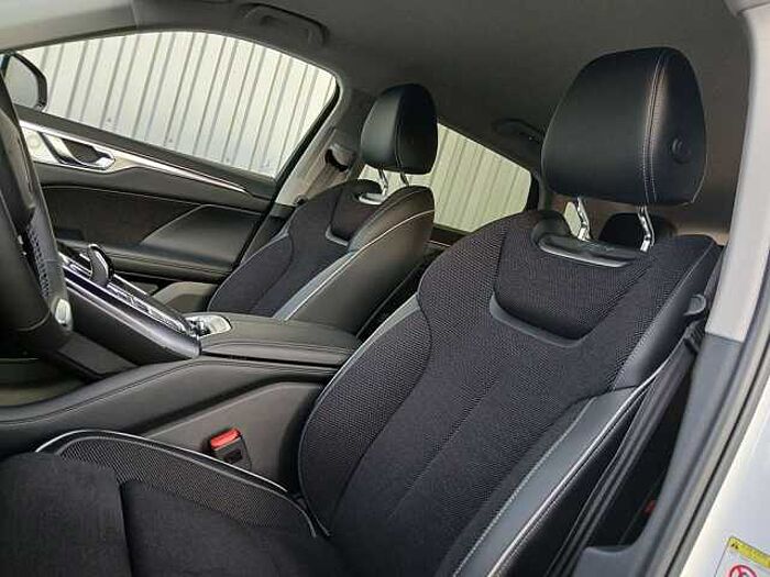 Great Wall Motor Wey 05 PHEV Premium AWD