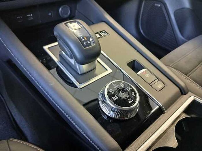 Mitsubishi Outlander 2.4i Plug-in Hybrid - Intro Edition