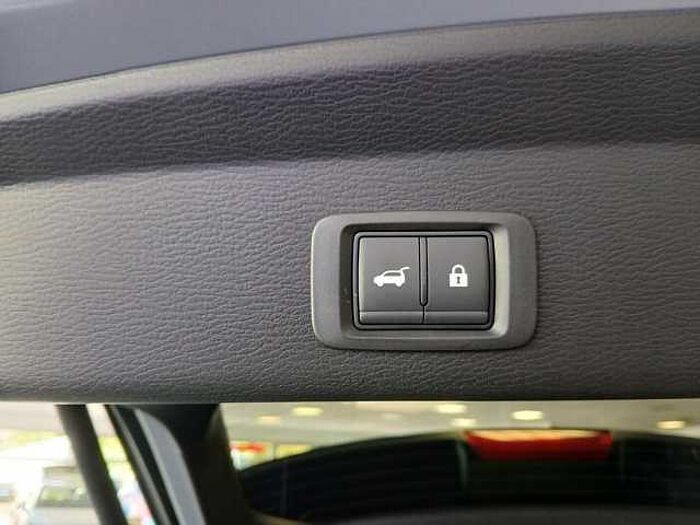 Mitsubishi Outlander 2.4i Plug-in Hybrid - Intro Edition