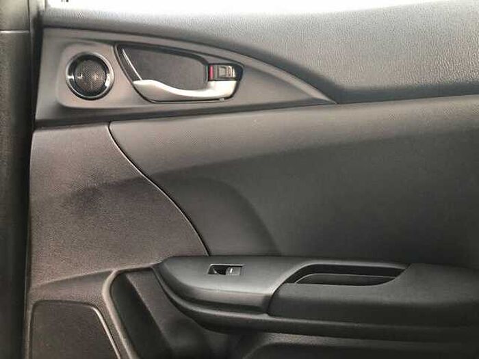 Honda Civic 1.0 i-VTEC Comfort