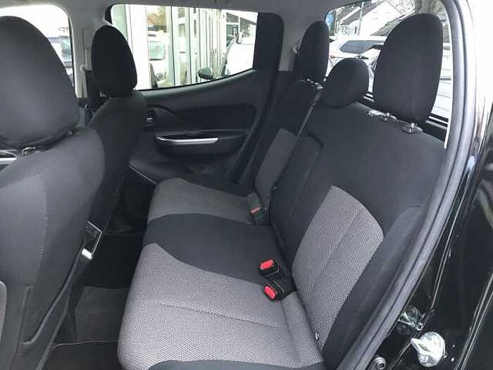 Mitsubishi L200 4x4 Automatik DC Spirit