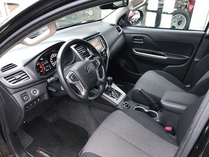 Mitsubishi L200 4x4 Automatik DC Spirit