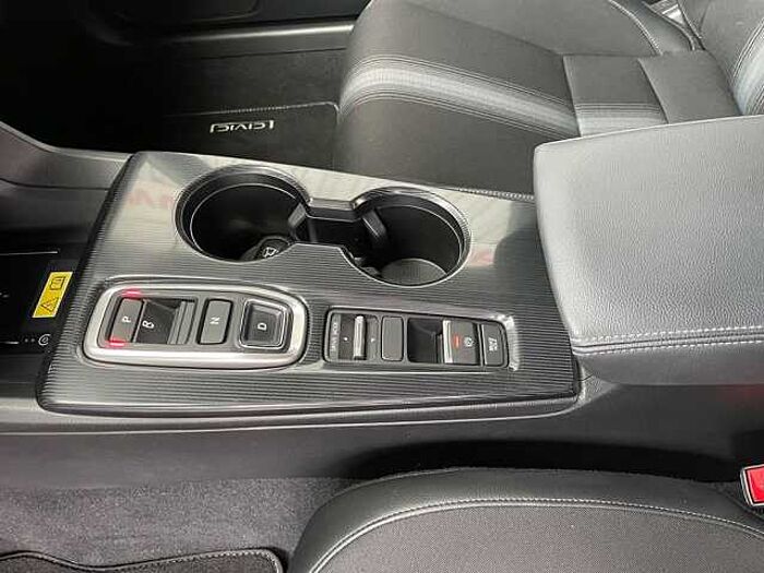 Honda Civic e: HEV 2.0 i-MMD Hybrid Sport