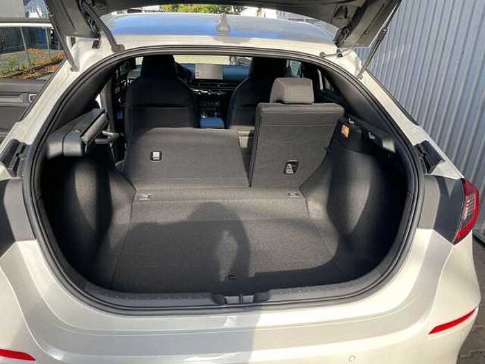 Honda Civic e:HEV 2.0 i-MMD Hybrid Sport - Facelift