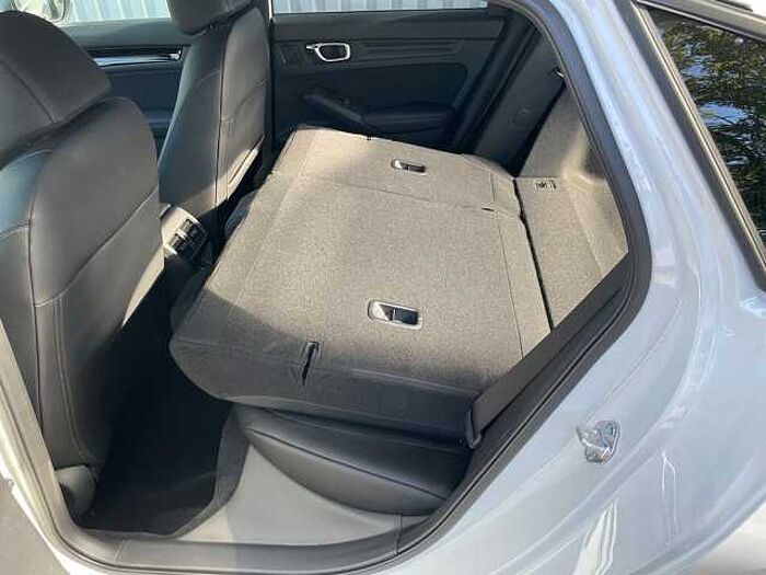 Honda Civic e:HEV 2.0 i-MMD Hybrid Sport - Facelift