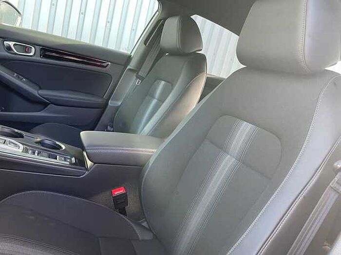Honda Civic e:HEV 2.0 i-MMD Hybrid Sport - Facelift