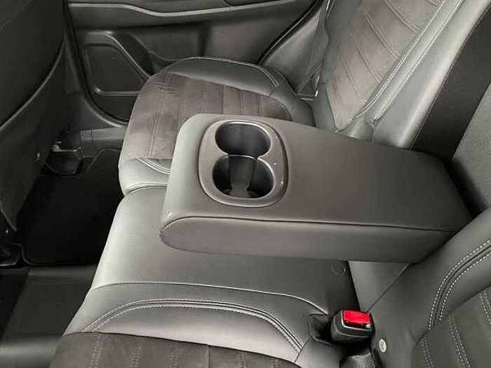 Mitsubishi Outlander 2.4i Plug-in-Hybrid Spirit 4WD