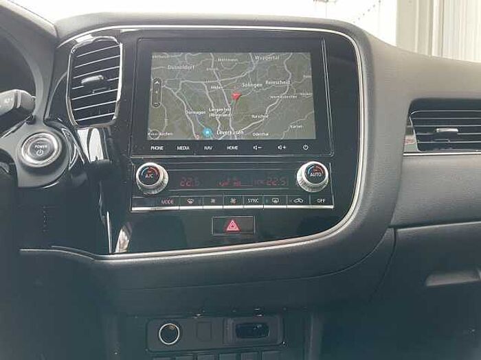 Mitsubishi Outlander 2.4i Plug-in-Hybrid Spirit 4WD