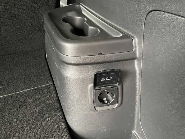 Mitsubishi Outlander 2.4i Plug-in-Hybrid Spirit 4WD