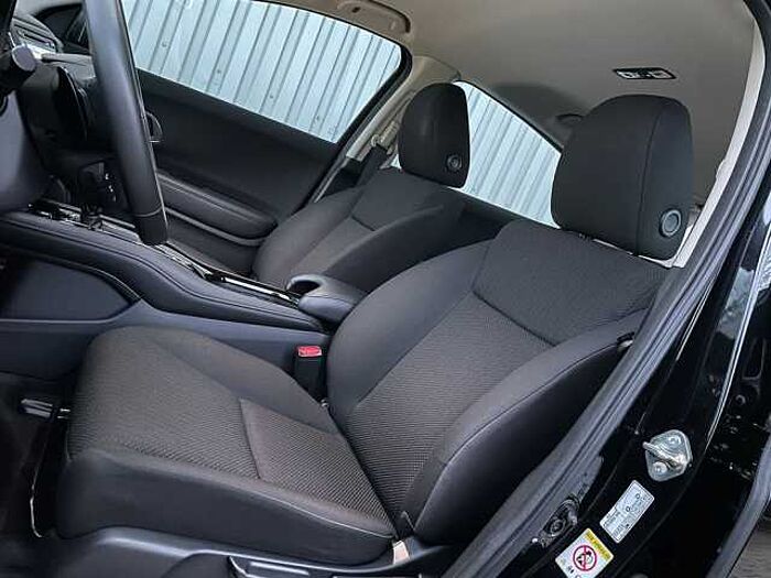 Honda HR-V 1.5i Elegance mit Naviagtion