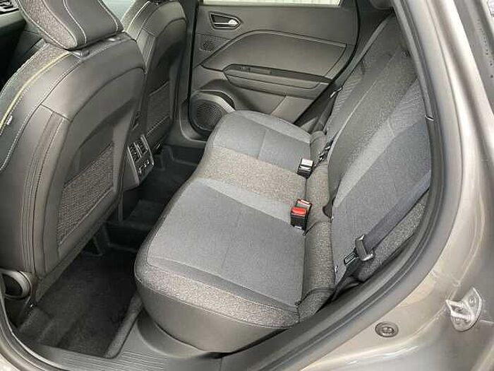 Mitsubishi Grandis 1.8i Hybrid Automatik Intro Edition