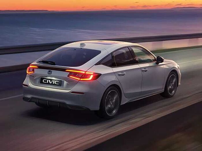 Honda Civic e: HEV 2.0 i-MMD Hybrid Advance - Facelift