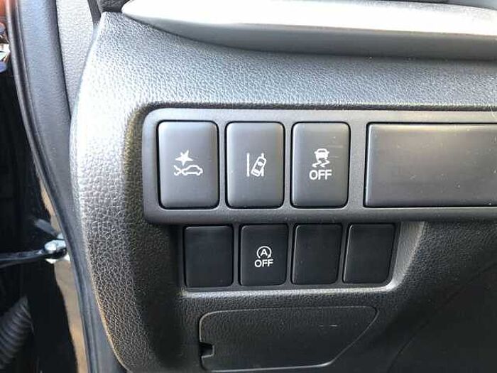 Mitsubishi Eclipse Cross 1.5i Spirit+ mit Allwetterreifen