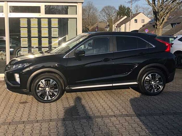 Mitsubishi Eclipse Cross 1.5i Spirit+ mit Allwetterreifen