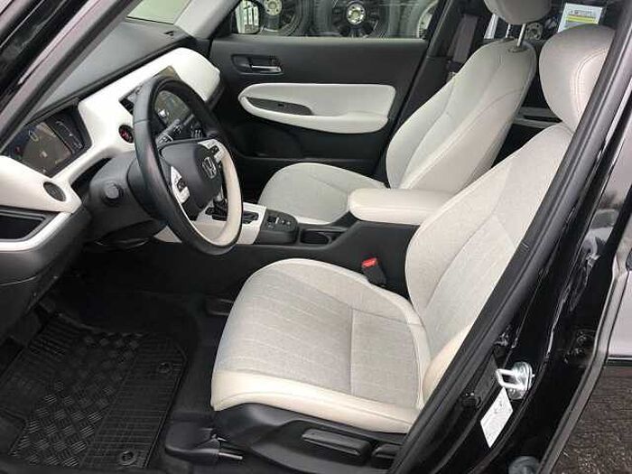 Honda Jazz 1.5i Hybrid Executive - Allwetterreifen