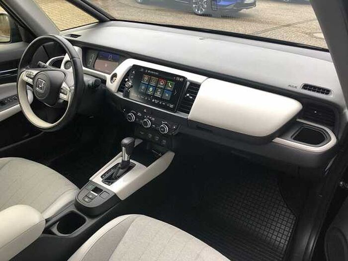 Honda Jazz 1.5i Hybrid Executive - Allwetterreifen
