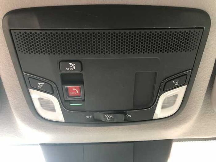 Honda Jazz 1.5i Hybrid Executive - Allwetterreifen