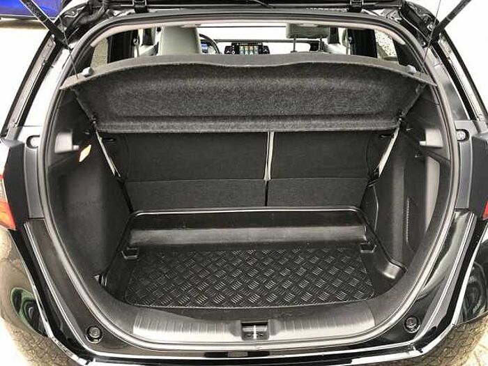 Honda Jazz 1.5i Hybrid Executive - Allwetterreifen