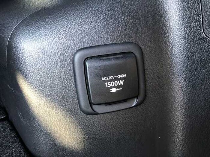 Mitsubishi Eclipse Cross 2.4i Plug-in Hybrid TOP