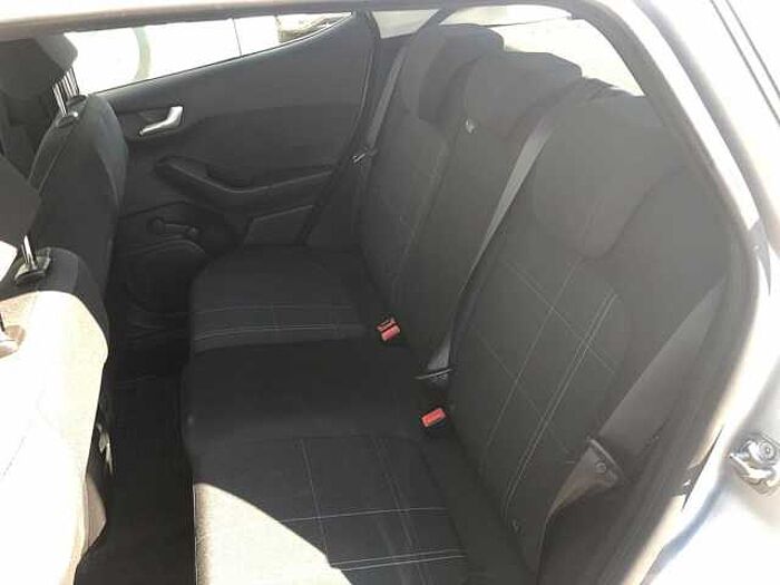 Ford Fiesta 1.1 Cool&Connect - Allwetterreifen