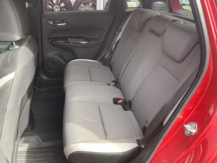 Honda Jazz 1.5i Hybrid Crosstar Executive