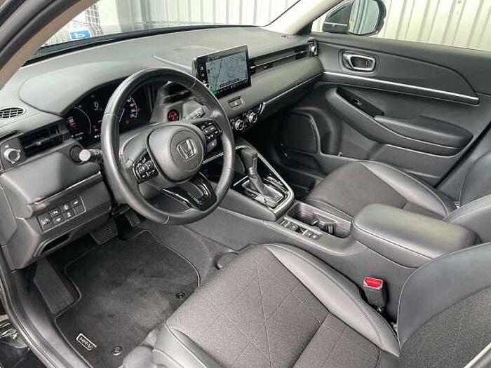 Honda HR-V 1.5i-MMD Hybrid Advance / Allwetter