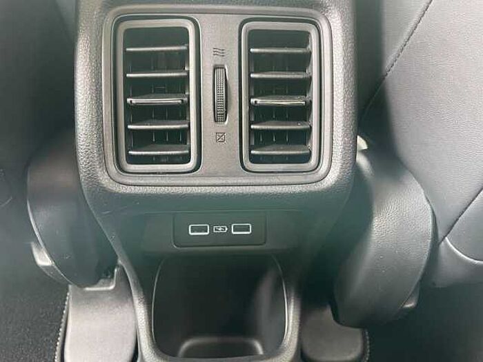 Honda HR-V 1.5i-MMD Hybrid Advance / Allwetter