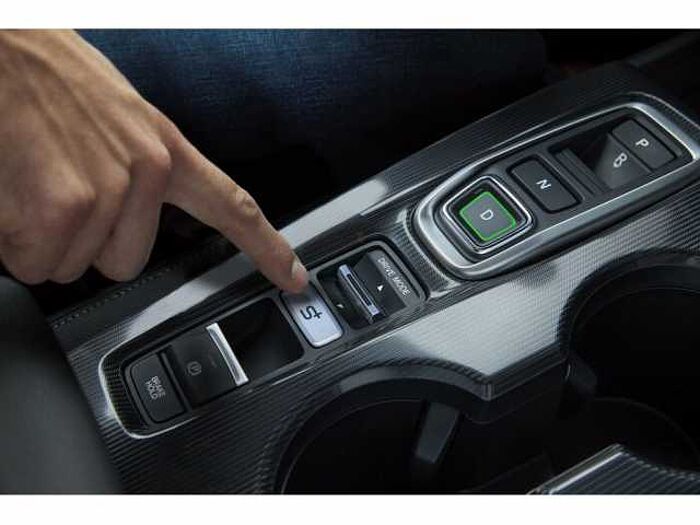 Honda Civic 2.0 e: HEV Hybrid Advance