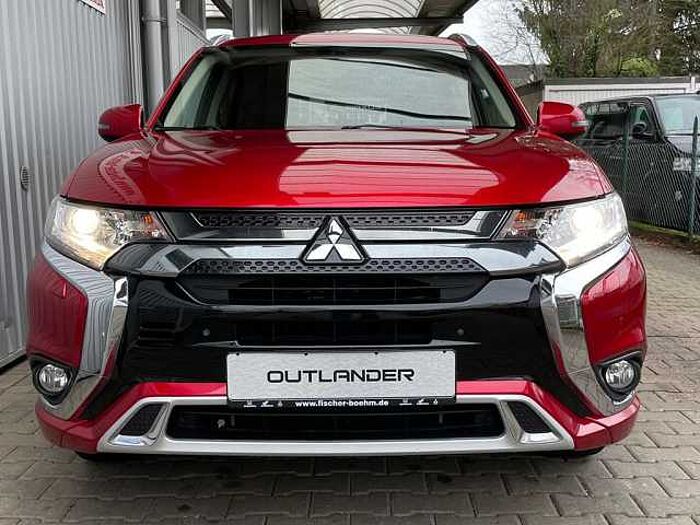 Mitsubishi Outlander 2.4i Plug-in-Hybrid Spirit 4WD