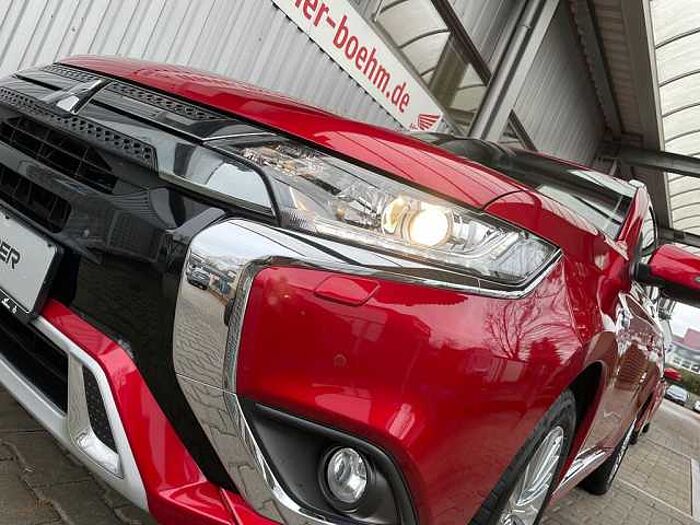 Mitsubishi Outlander 2.4i Plug-in-Hybrid Spirit 4WD