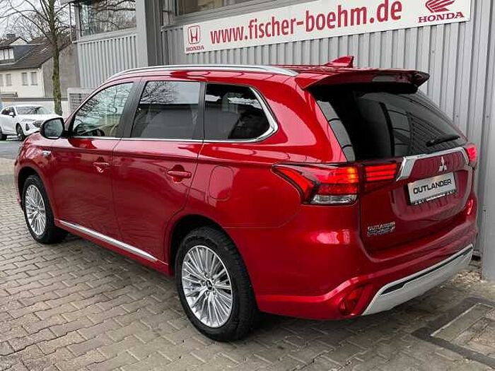 Mitsubishi Outlander 2.4i Plug-in-Hybrid Spirit 4WD