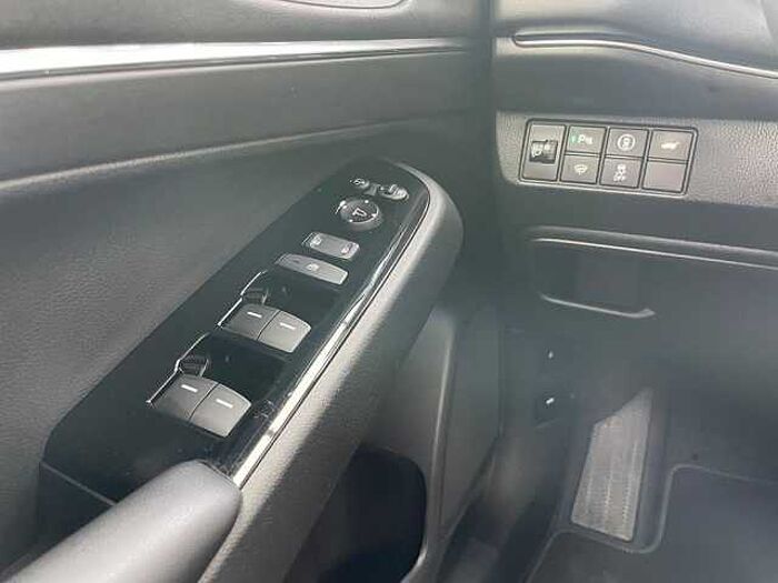 Honda HR-V 1.5i-MMD Hybrid Advance - Allwetterreifen